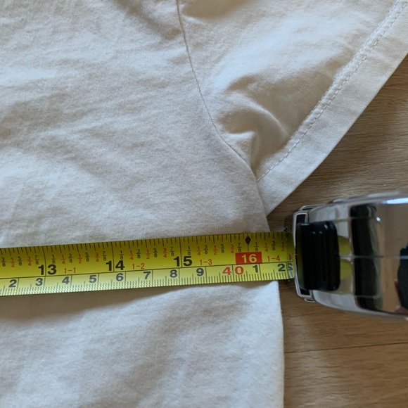 Arc’teryx Women’s Graphic Shirt Size Medium - Picture 6 of 6